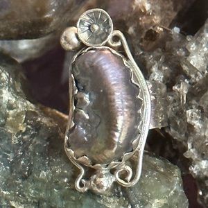 Iridescent Biwa pearl sterling silver southwestern ring